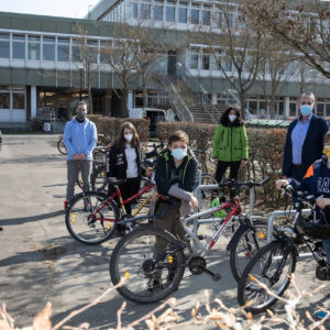SCHULRADELN: Offene Schule Waldau „umradelt“ die Erde zweimal